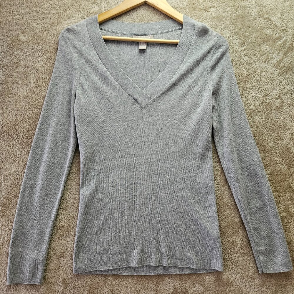 Banana Republic Gray Long Sleeve V-neck Knit Sweater Silk Cotton Size M